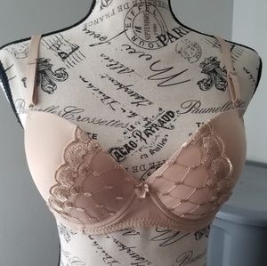 Paris Pink Unwired 38 B Nude Bra